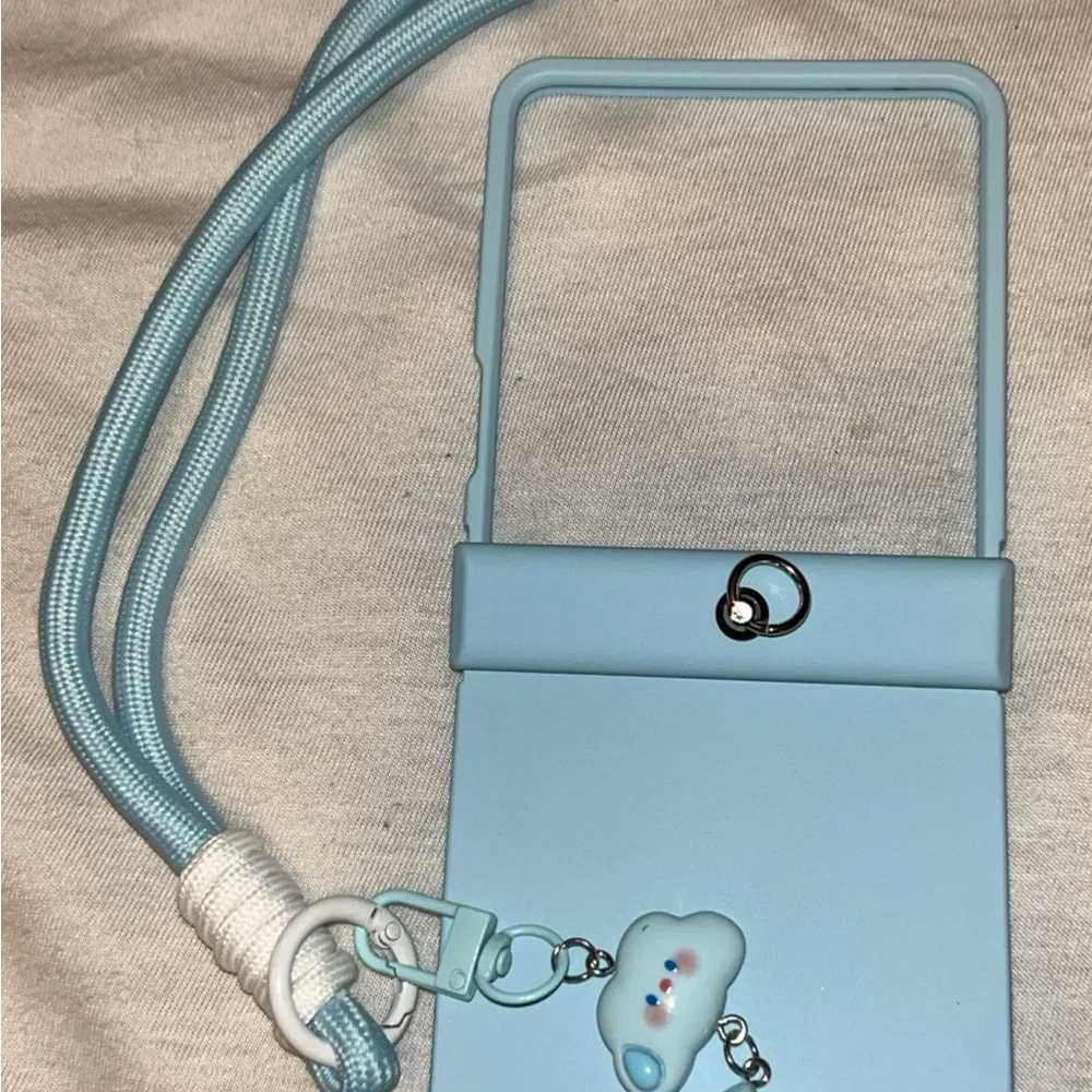 Samsung Z Flip 7 Light Blue Phone Case with Bear Charm